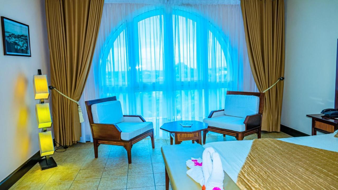 Le Grand Hotel Diego Antsiranana Eksteriør bilde